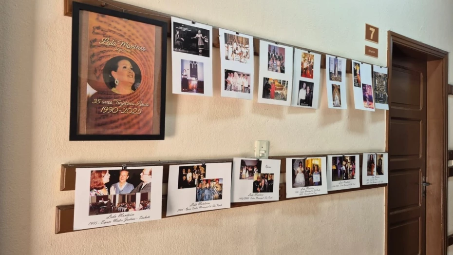 Escola Fêgo Camargo realiza exposição em comemoração aos 35 anos de trajetória da professora Leda Monteiro Escola Fêgo Camargo realiza exposição em comemoração aos 35 anos de trajetória da professora Leda Monteiro