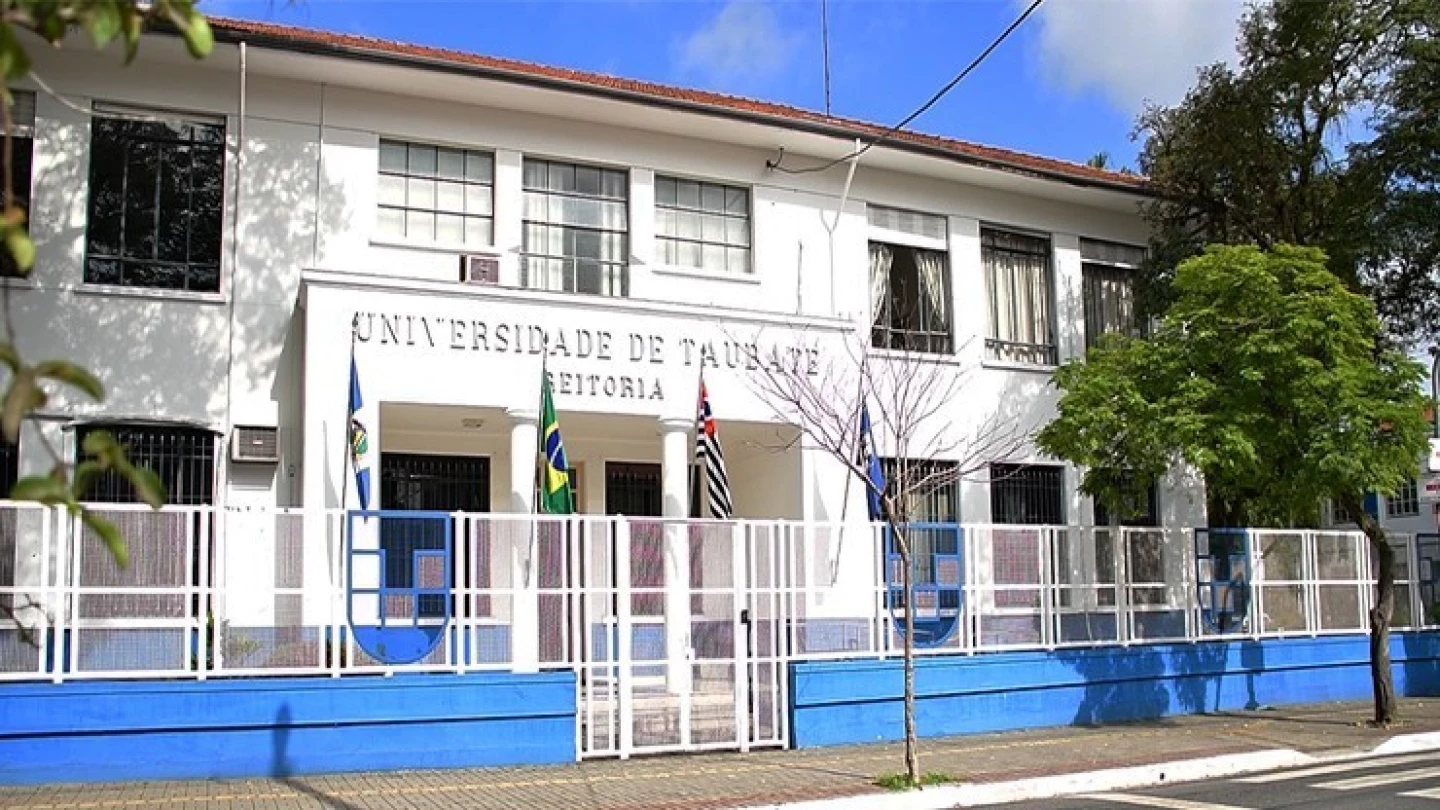Servidores da Unitau terão 5,2% de reajuste