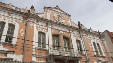 Agenda cultural tem atrações no Metrópole, cinema e rodas de conversa no Quiririm e na Santo Aleixo