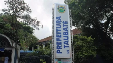 Sérgio Victor (Novo) propõe criar teto de gastos para a Prefeitura de Taubaté Sérgio Victor (Novo) propõe criar teto de gastos para a Prefeitura de Taubaté