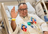 Padre Márlon Múcio recebe alta do hospital após passar mais oito dias internado na UTI