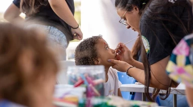 UNITAU leva serviços de saúde, educação e lazer ao Projeto Bairros Vivos neste sábado (27)