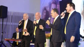 Exposição sobre Cid Moreira terá itens pessoais do jornalista e apresentação do grupo Arautos 7.5