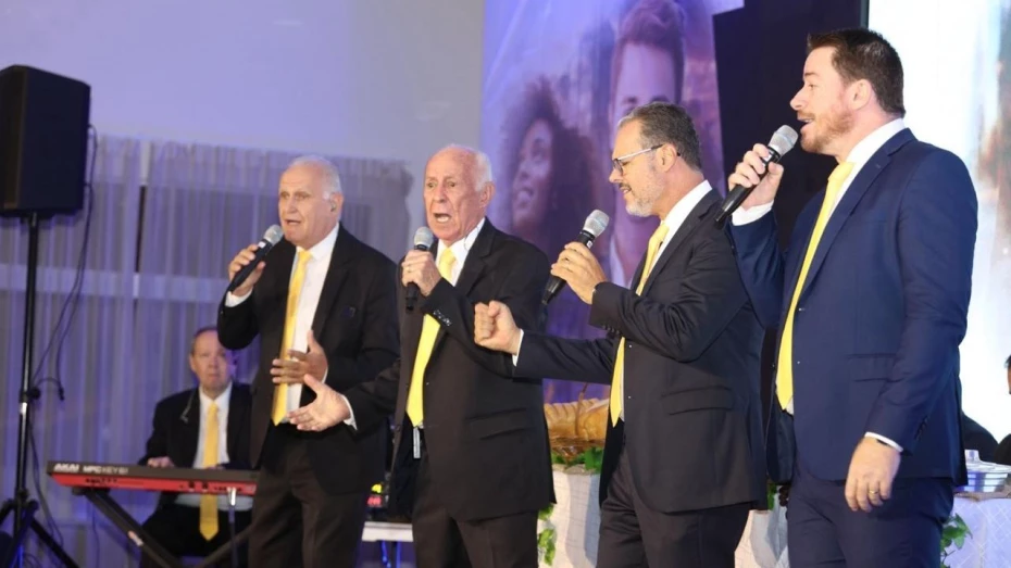 Exposição sobre Cid Moreira terá itens pessoais do jornalista e apresentação do grupo Arautos 7.5 Exposição sobre Cid Moreira terá itens pessoais do jornalista e apresentação do grupo Arautos 7.5