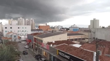 Semana começa com risco de tempestades em toda a região do Vale do Paraíba