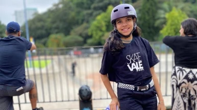 Skatistas da equipe de Taubaté representarão o Brasil na Final Sul-Americana do circuito de bowl, no Peru Skatistas da equipe de Taubaté representarão o Brasil na Final Sul-Americana do circuito de bowl, no Peru