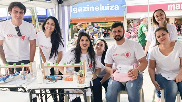Projeto de Extensão da UNITAU leva orientações sobre Nutrição e Prevenção de Câncer à população