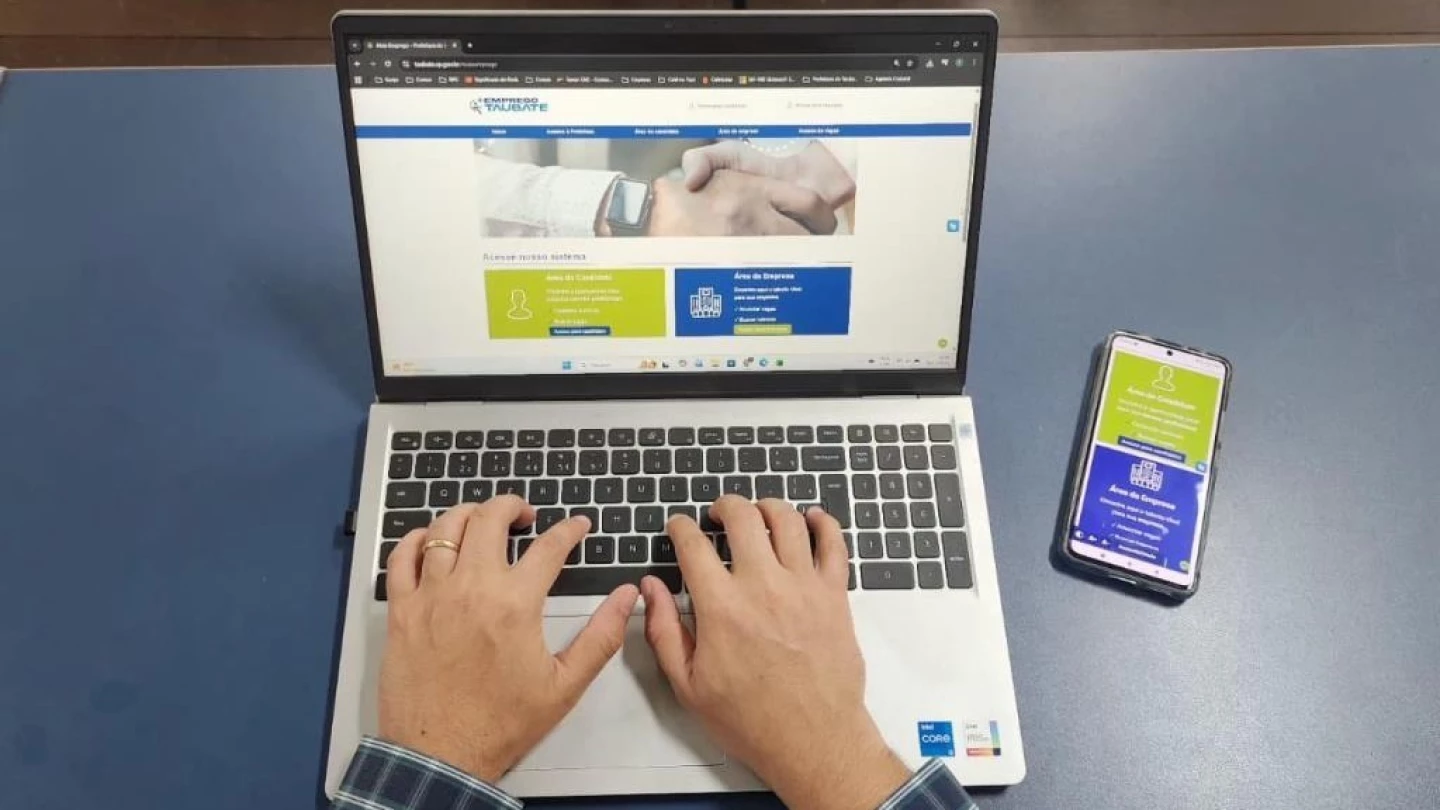 Portal +Emprego supera marca de 500 vagas de emprego cadastradas