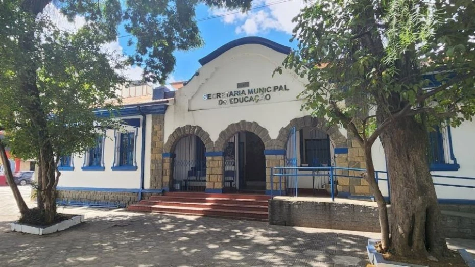 Sexta Cultural reúne música e artesanato em praça na região central de Taubaté