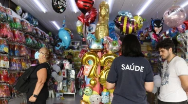 Procon Taubaté orienta consumidores sobre os benefícios da compra presencial para o controle financeiro