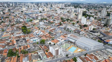 Proposta enviada à Câmara prevê reajuste de 90% no IPTU em Taubaté