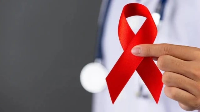 Secretaria de Saúde realiza ações do Dezembro Vermelho em Taubaté