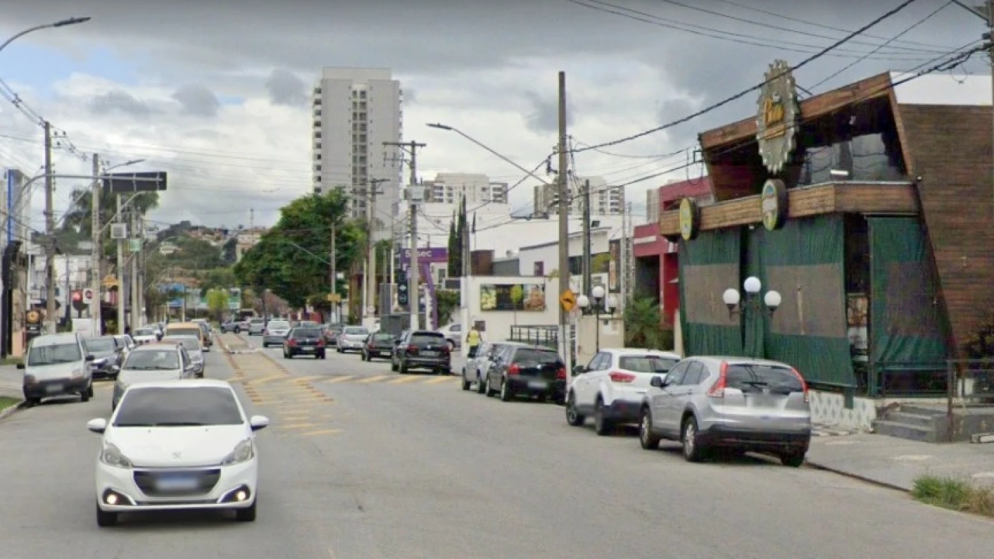 Jovem de 22 anos é morto a tiros na Avenida Itália em Taubaté