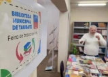 Biblioteca Municipal realiza última feira de 2025 para troca de livros nesta sexta-feira (19)