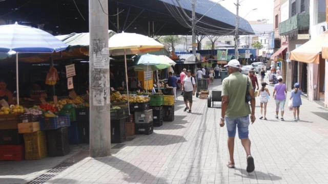 Prefeitura realiza feiras livres extras no entorno do Mercado nas próximas semanas
