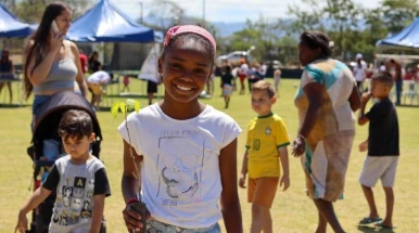 Projetos da Prefeitura realizam doação de mais de 7.000 mudas de árvores em 2025