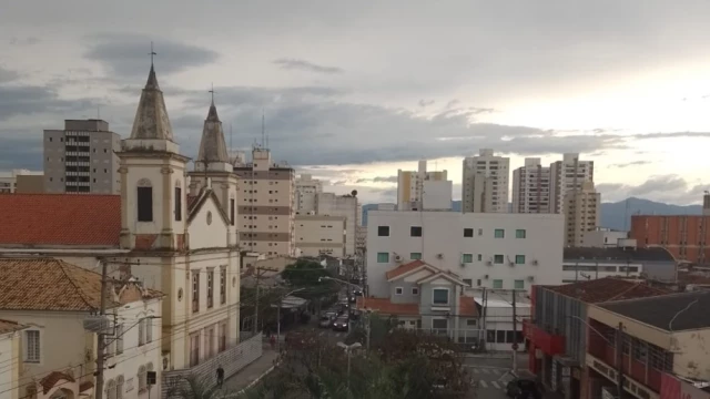Semana deve ser instável e com risco de chuva forte no Vale do Paraíba e região