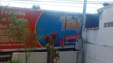 Moradores de Taubaté relatam dois incidentes com caminhões em rua próxima à Avenida Independência