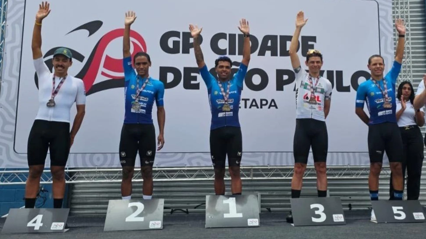 Equipe de ciclismo de Taubaté garante medalhas de ouro e prata no GP Cidade de São Paulo