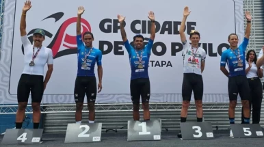 Equipe de ciclismo de Taubaté garante medalhas de ouro e prata no GP Cidade de São Paulo