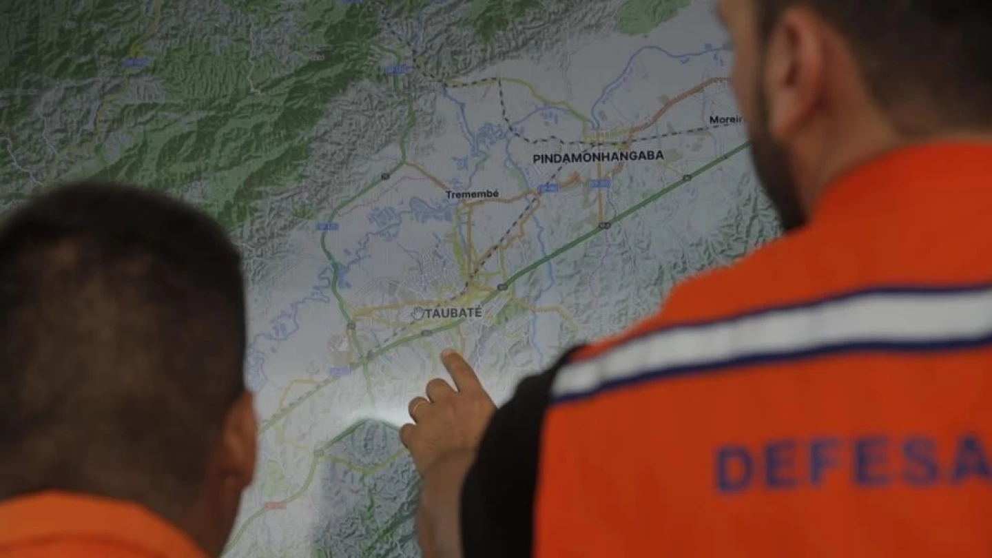 Prefeitura de Taubaté cria gabinete de crise para alinhar ações integradas após fortes chuvas