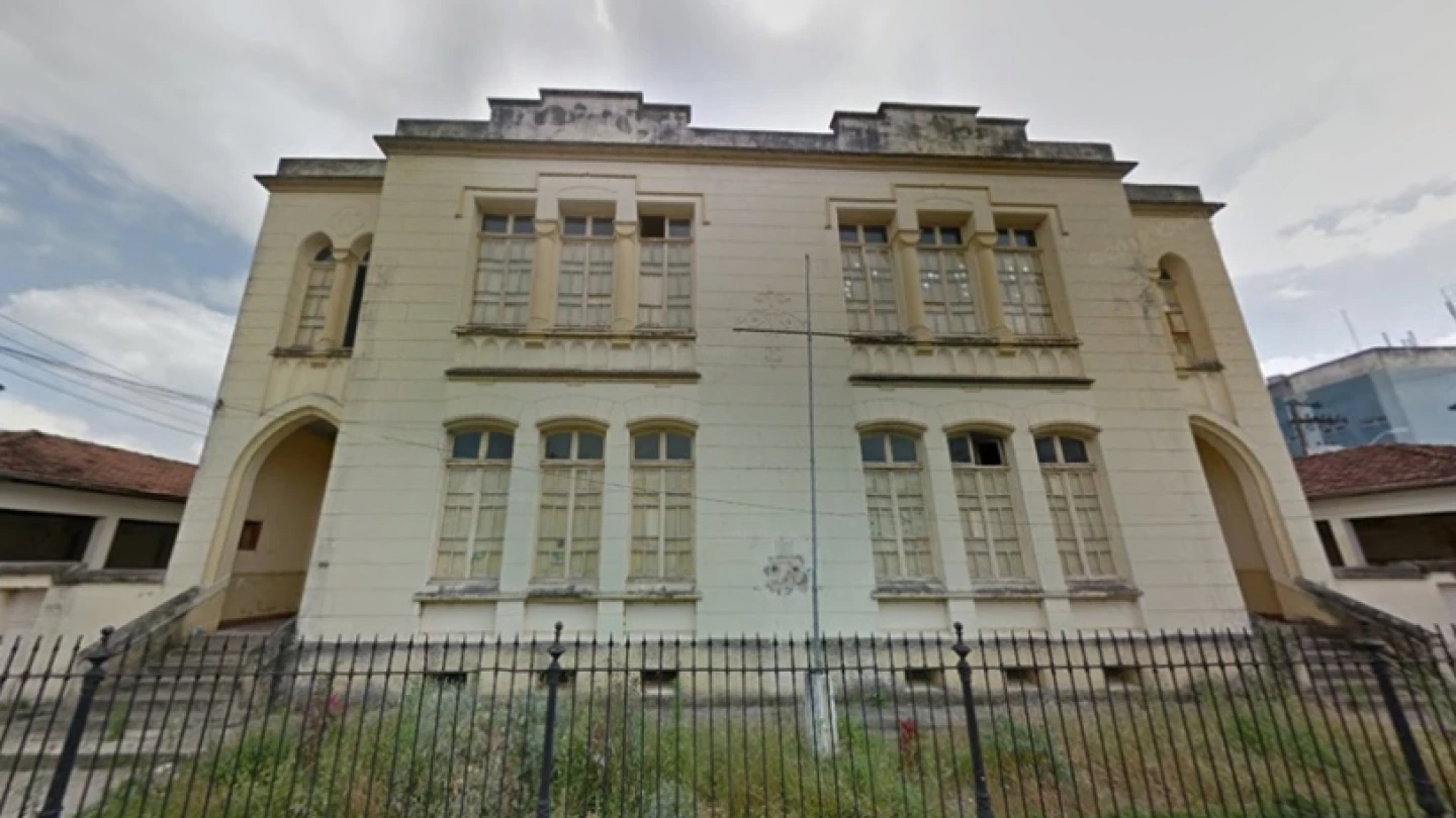 Estado de SP aprova projeto de restauração do Grupo Escolar Dr. Lopes Chaves, em Taubaté