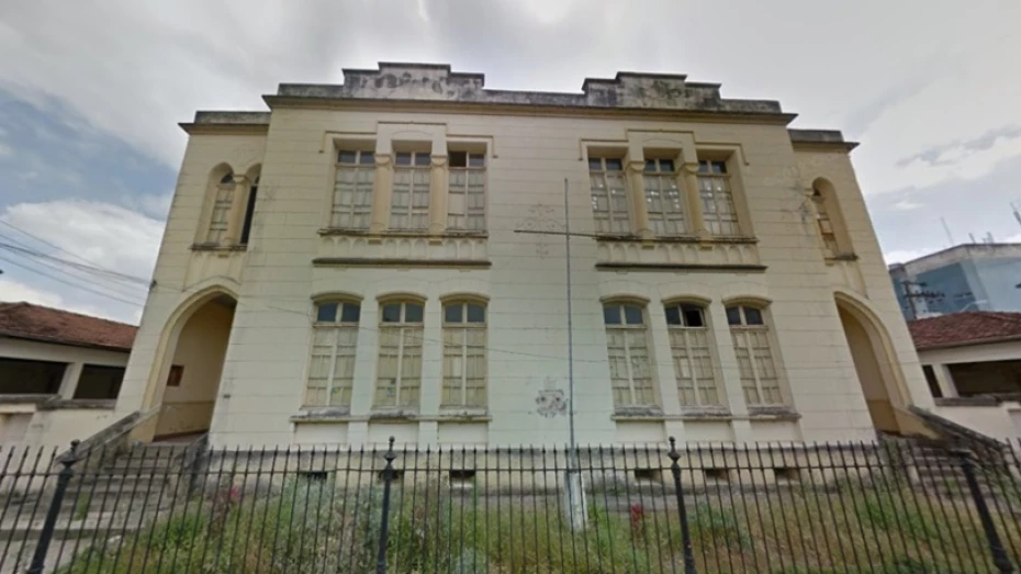 Estado de SP aprova projeto de restauração do Grupo Escolar Dr. Lopes Chaves, em Taubaté