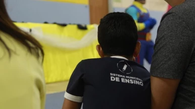 Secretaria de Educação de Taubaté responde solicitações de transferências de alunos entre escolas municipais nesta semana