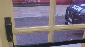 Guarda Civil de Taubaté impede furto ao Teatro Metrópole e prende suspeito