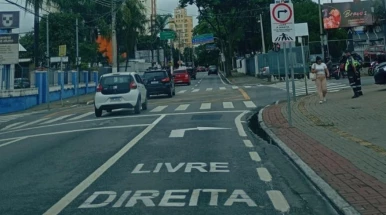 Prefeitura amplia conversão livre à direita em cruzamentos de Taubaté