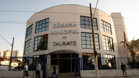 Mesa Diretora propõe reajuste de 5% para servidores da Câmara de Taubaté