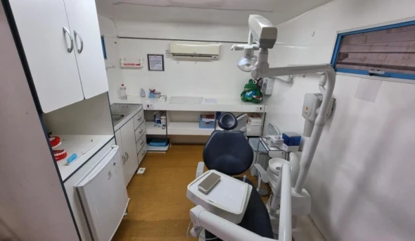 Odontomóvel oferece atendimentos gratuitos na Avenida do Povo até 10 de abril