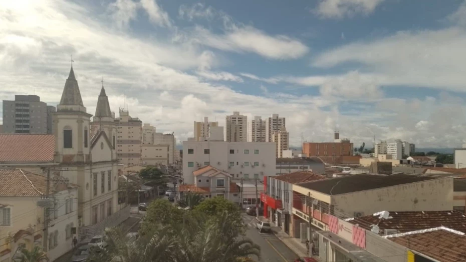 Inmet alerta para baixa umidade do ar no Vale do Paraíba nesta quarta-feira (22)