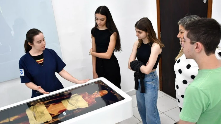 Com experiências práticas, UNITAU abre inscrições para “Portas Abertas”