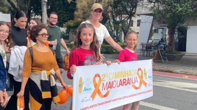 2ª Caminhada do Maio Laranja leva conscientização às ruas de Taubaté