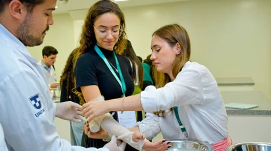 UNITAU prorroga inscrições para o Vestibular de Medicina até esta terça-feira (9)