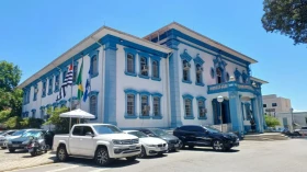 Padrasto acusado de matar enteado de 2 anos é julgado pelo Tribunal do Júri em Taubaté