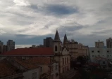 Frente fria provoca queda nas temperaturas e aumenta risco de chuva em Taubaté