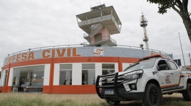 Defesa Civil de Taubaté alerta para ventos fortes com chuva e reforça orientações à população