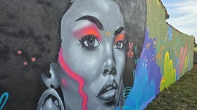 Área de lazer do Sítio Tangará em Taubaté recebe obras de requalificação e mural artístico