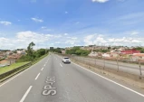 Pedestre fica gravemente ferido após ser atropelado na Dutra, em Taubaté