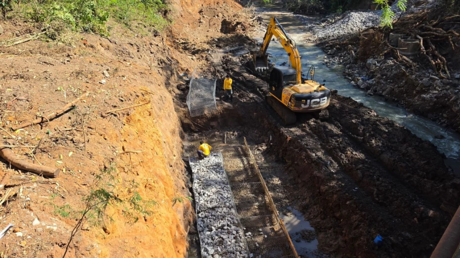 Prefeitura de Taubaté inicia segunda obra de contenção no córrego do Convento Velho