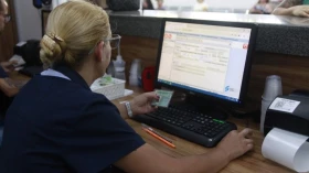 Prefeitura de Taubaté expede Carteirinha de Fibromialgia para pacientes com a doença
