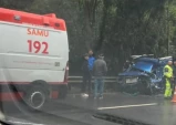 Colisão frontal deixa homem preso às ferragens em Taubaté