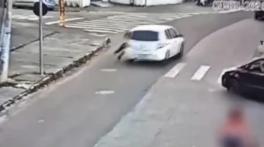 Passageira é arrastada durante corrida entre Taubaté e Tremembé