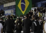 Desfile cívico reúne milhares de pessoas em Taubaté nesta segunda-feira (7)