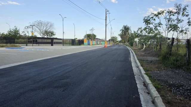 Pavimentação na estrada João Gadioli amplia mobilidade e melhora segurança viária no Quiririm