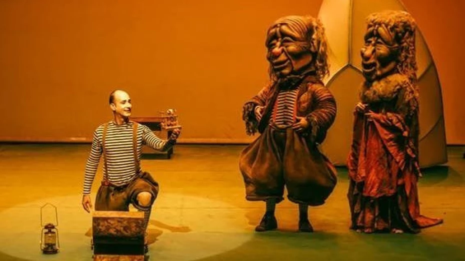 Sesc Taubaté recebe espetáculo infantil “Para Meninos e Gaivotas, um Voo Rasante”