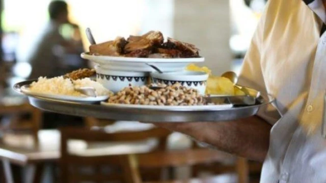 PAT realiza processo seletivo para 57 vagas de emprego em novo restaurante de Taubaté
