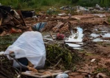 Câmeras de moradores e comércios poderão ajudar a multar quem descarta lixo irregularmente em Taubaté